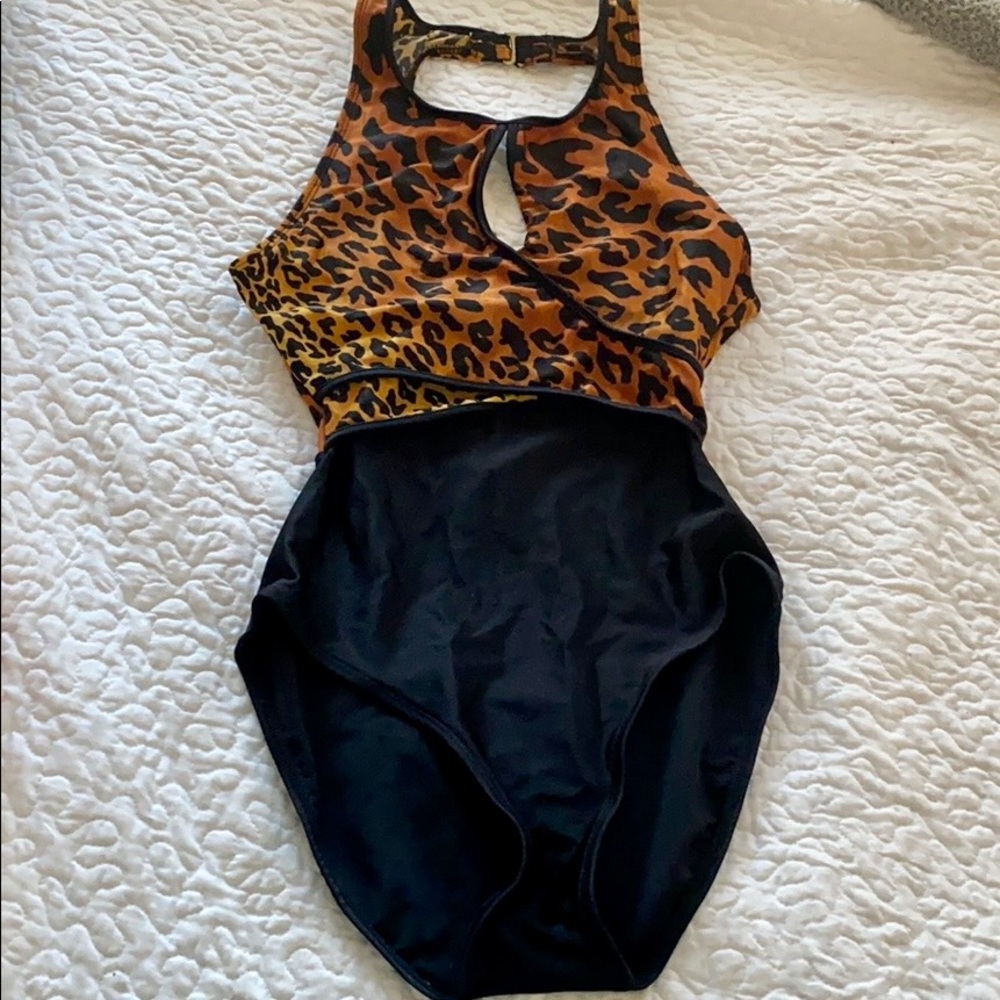 VINTAGE OSCAR DE LARENTA ONE PIECE SWIMSUIT